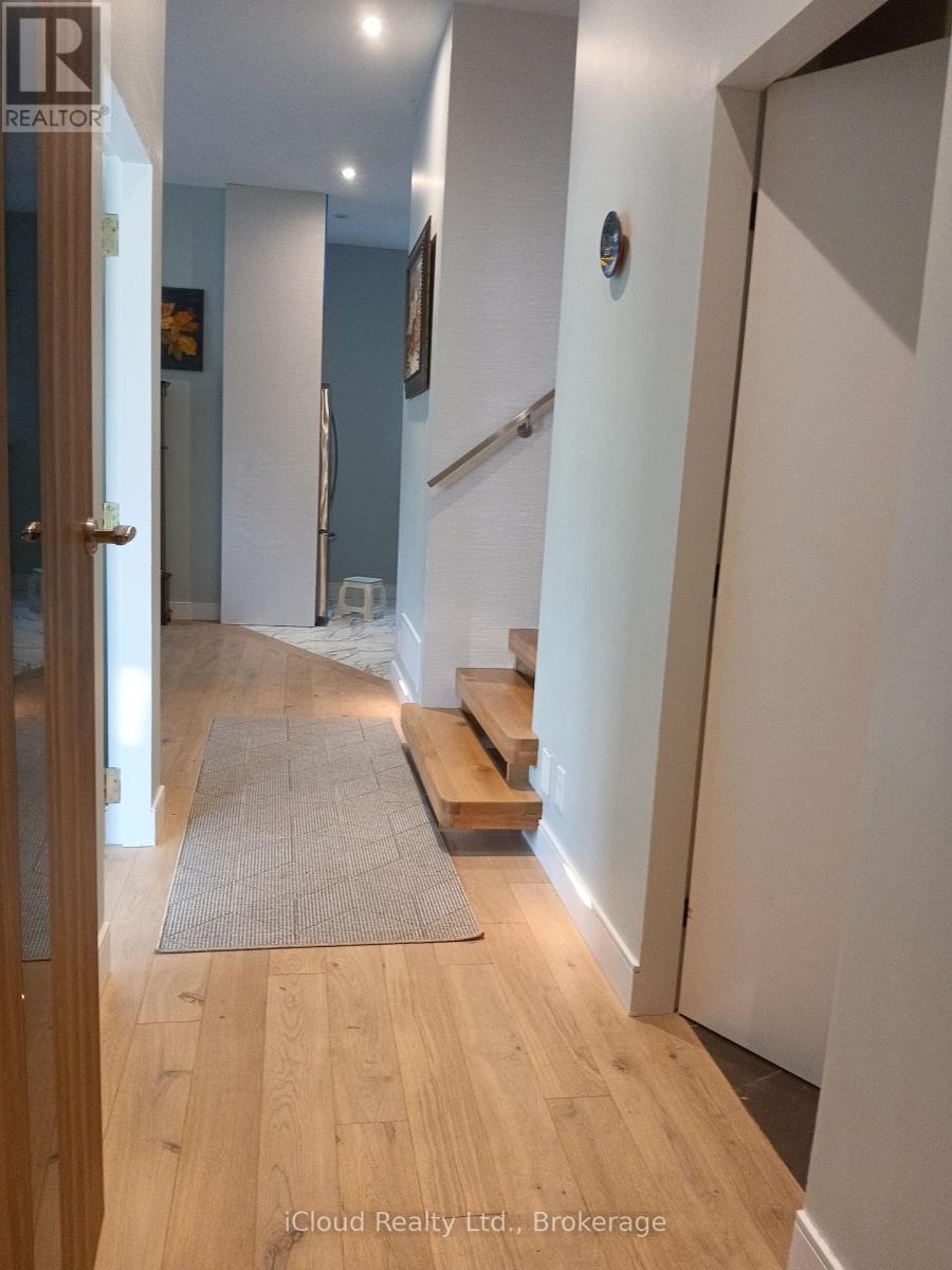 2216 Champlain Road, Tiny, ON