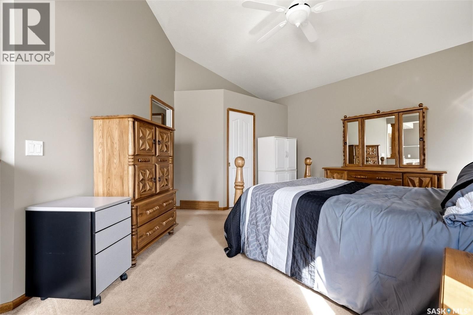7335 8Th Avenue, Regina, SK