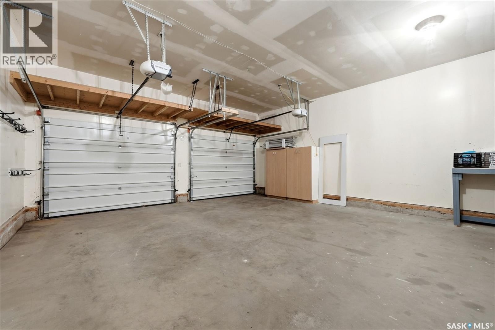 7335 8Th Avenue, Regina, SK