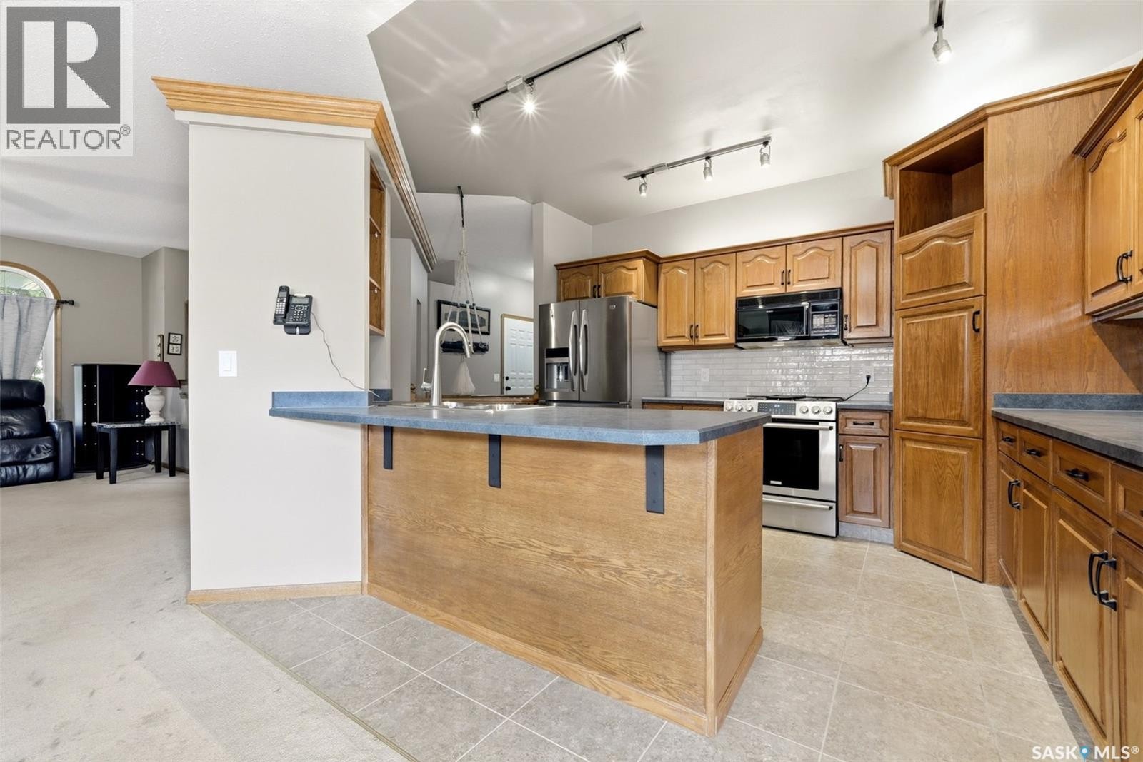 7335 8Th Avenue, Regina, SK
