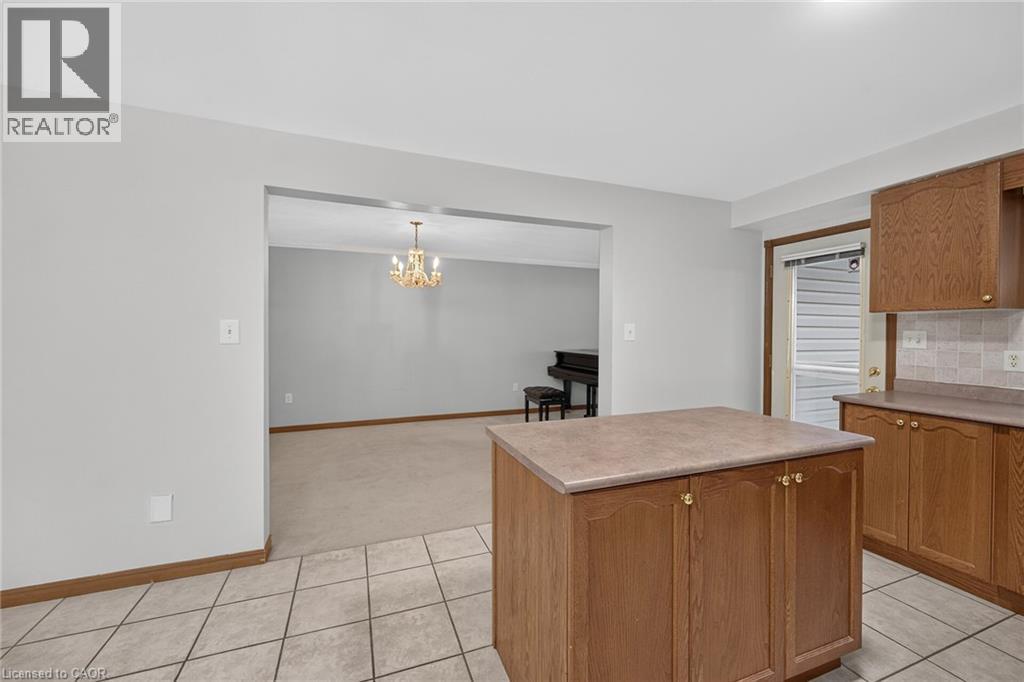 33 Brantdale Avenue, Hamilton, ON