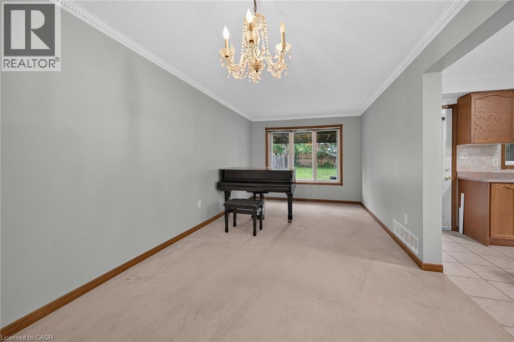 33 Brantdale Avenue, Hamilton, ON