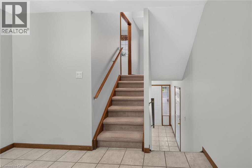 33 Brantdale Avenue, Hamilton, ON