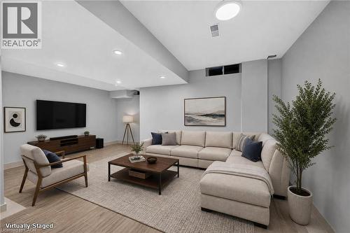 33 Brantdale Avenue, Hamilton, ON 