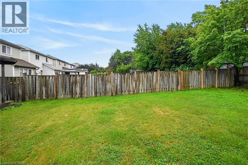 33 Brantdale Avenue, Hamilton, ON