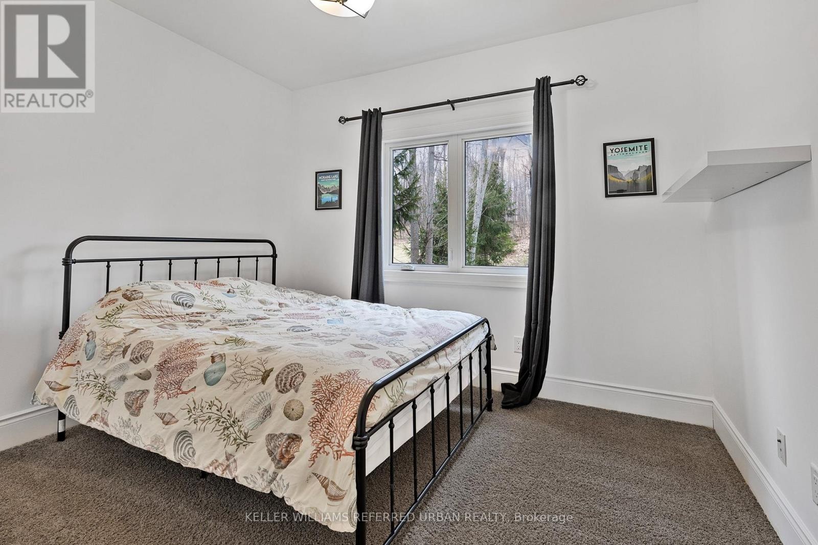 25 Heron Boulevard, Springwater, ON