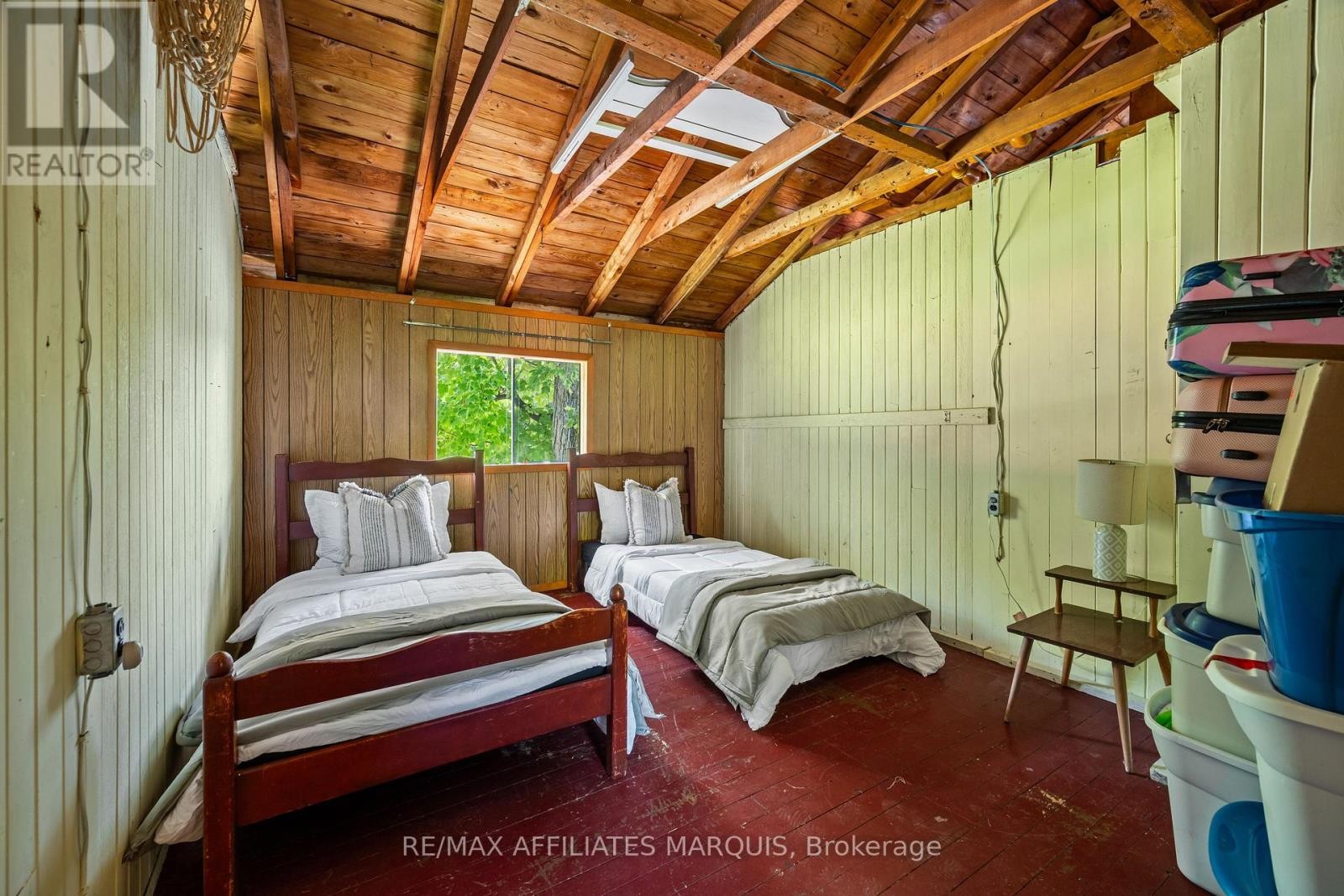 40 R6 Road, Rideau Lakes, ON