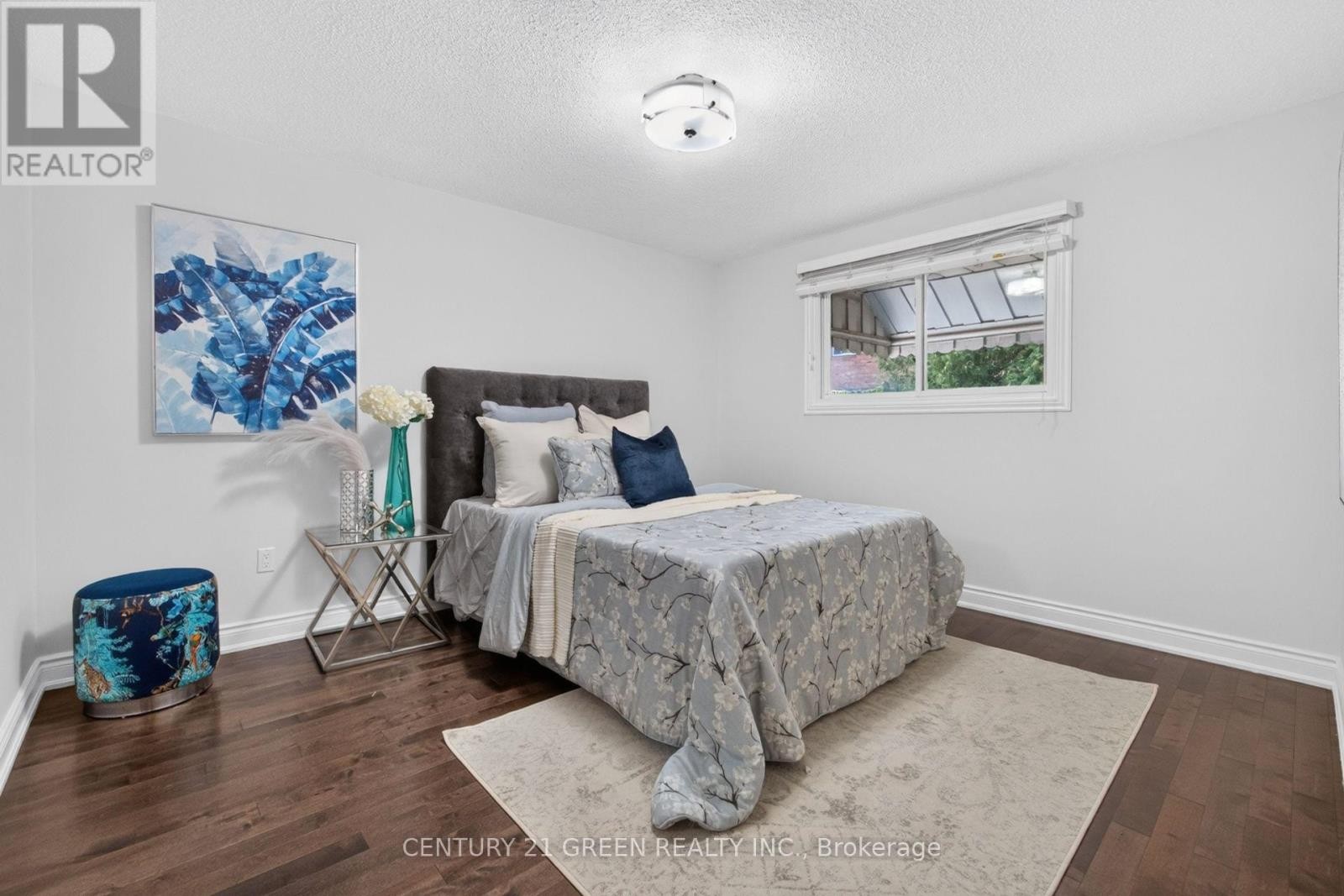 22 Quaker Crescent, Hamilton, ON