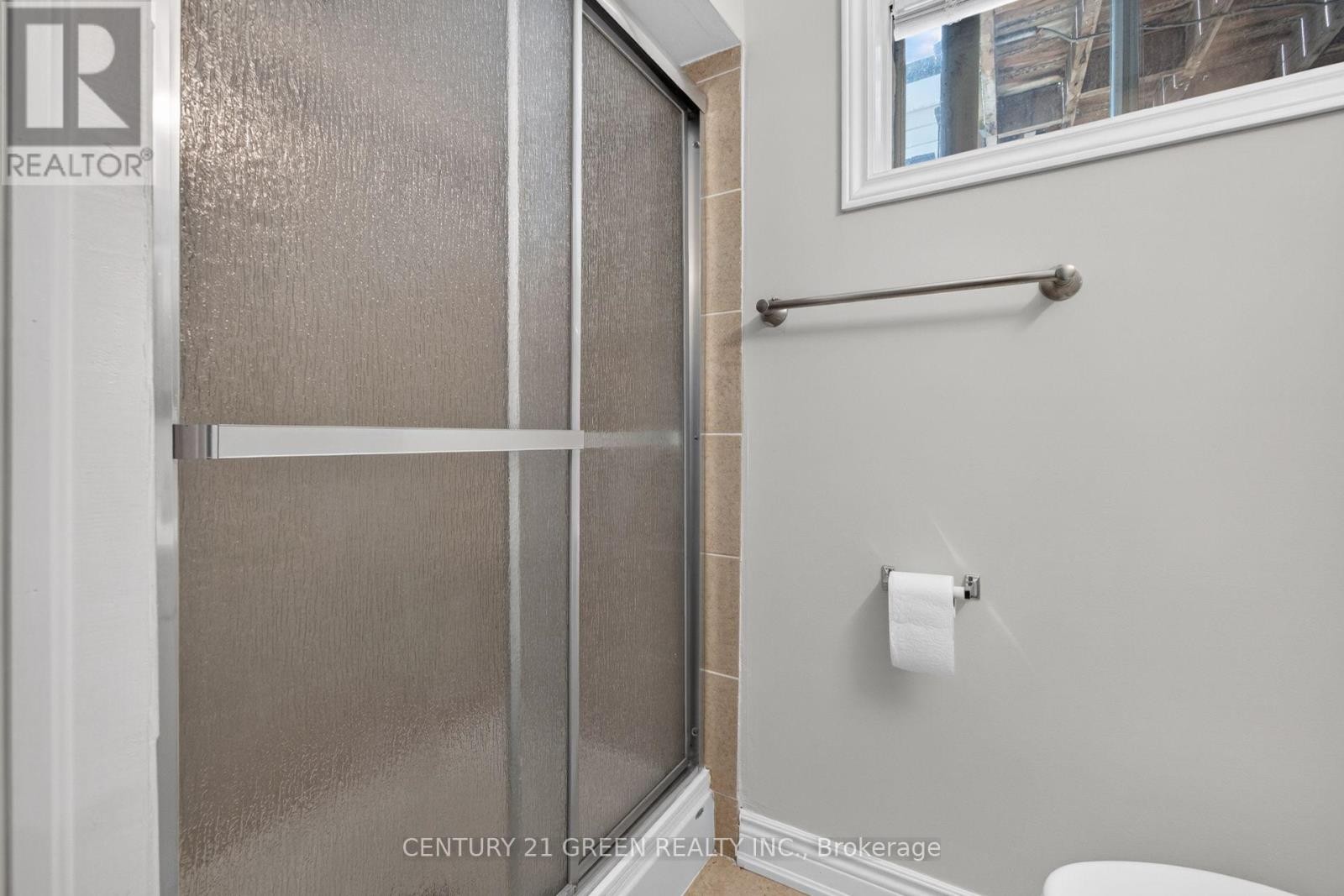 22 Quaker Crescent, Hamilton, ON
