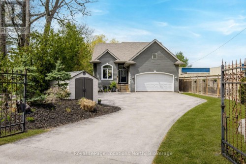 1094 RIVER ROAD W  Wasaga Beach, ON L9Z 2W7
