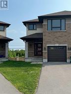 5 LEDGEROCK COURT Quinte West, ON K8R 0A1