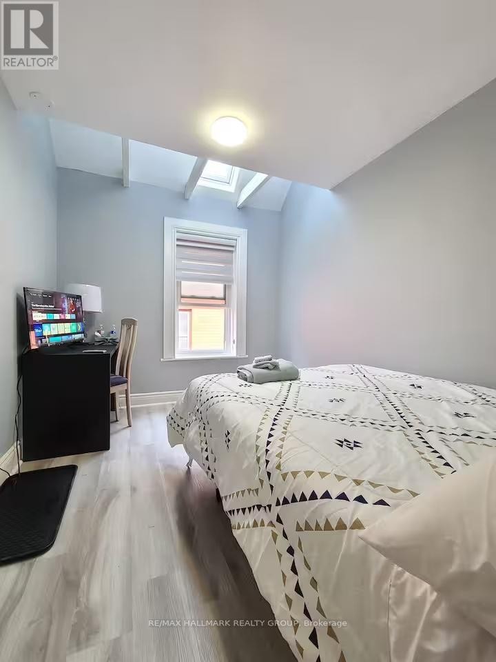 474 Somerset Street W, Ottawa, ON