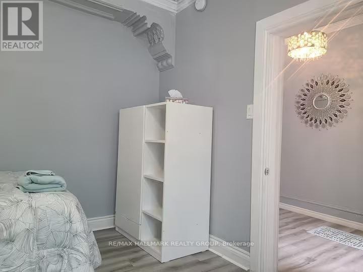 474 Somerset Street W, Ottawa, ON