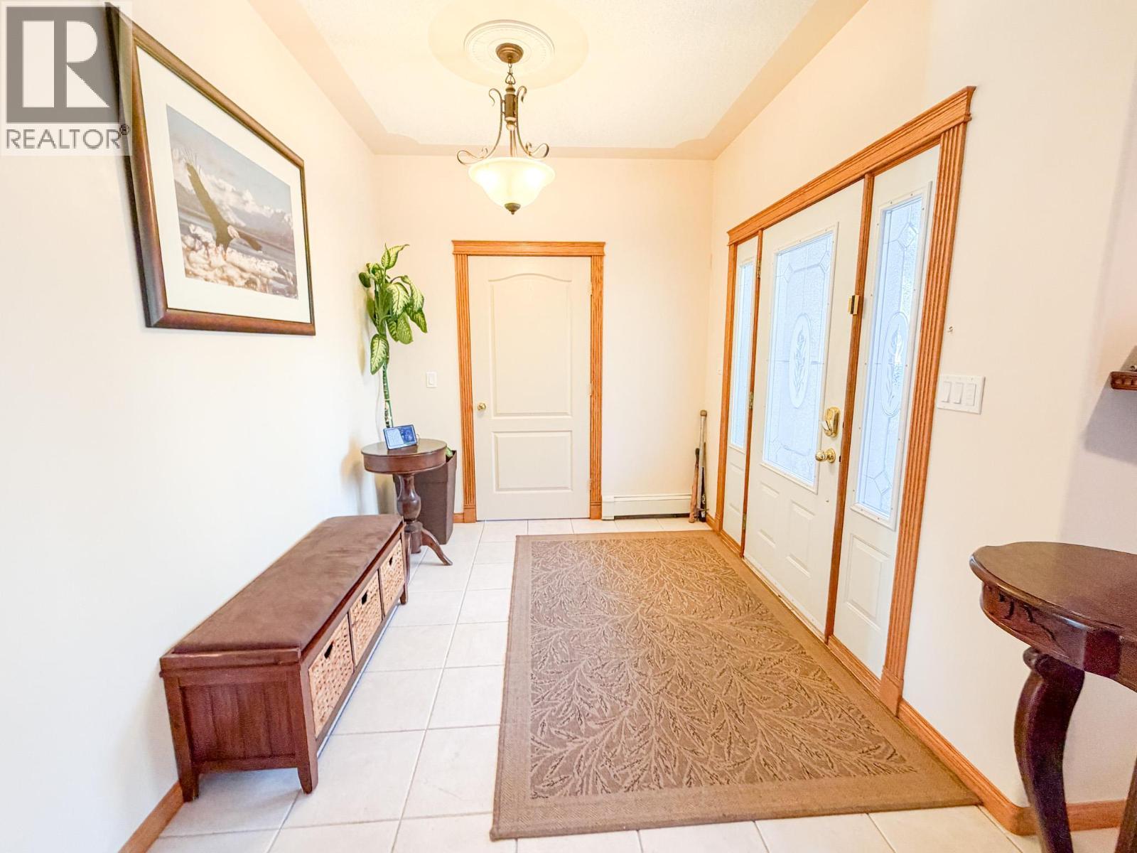 456 Lakeview Road, Invermere, BC