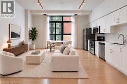 112 KING Street E Unit# 909  Hamilton, ON L8N 1A8