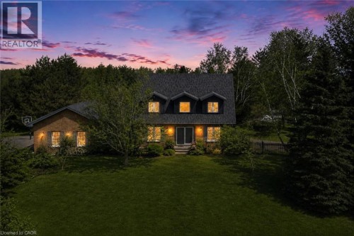 14227 TRAFALGAR Road  Halton Hills, ON N0B 1H0
