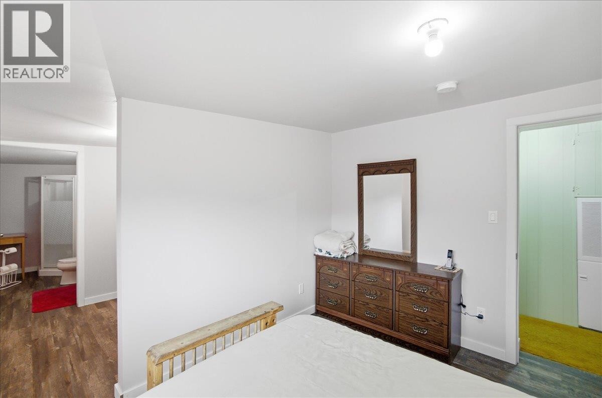 2413 Doukhobour Road, Castlegar, BC