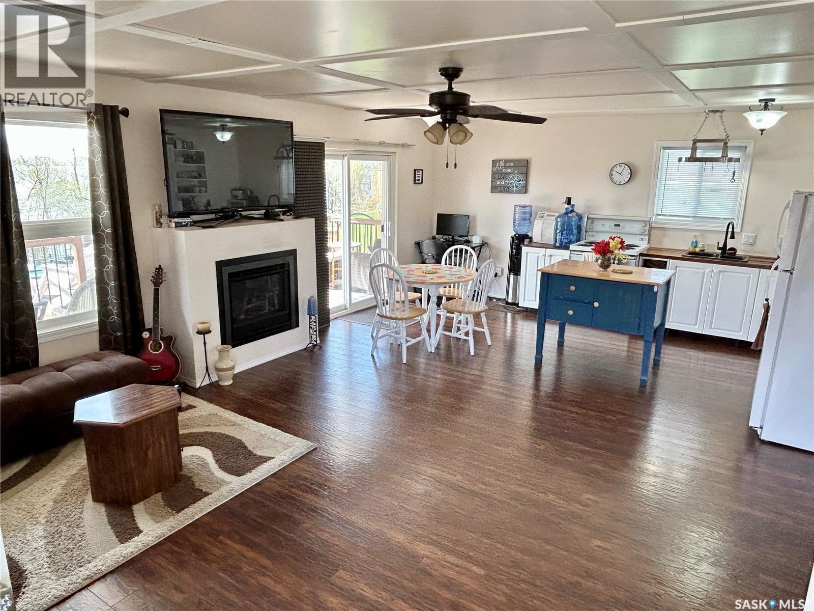 2 Willow Road, Dixon Lake, SK