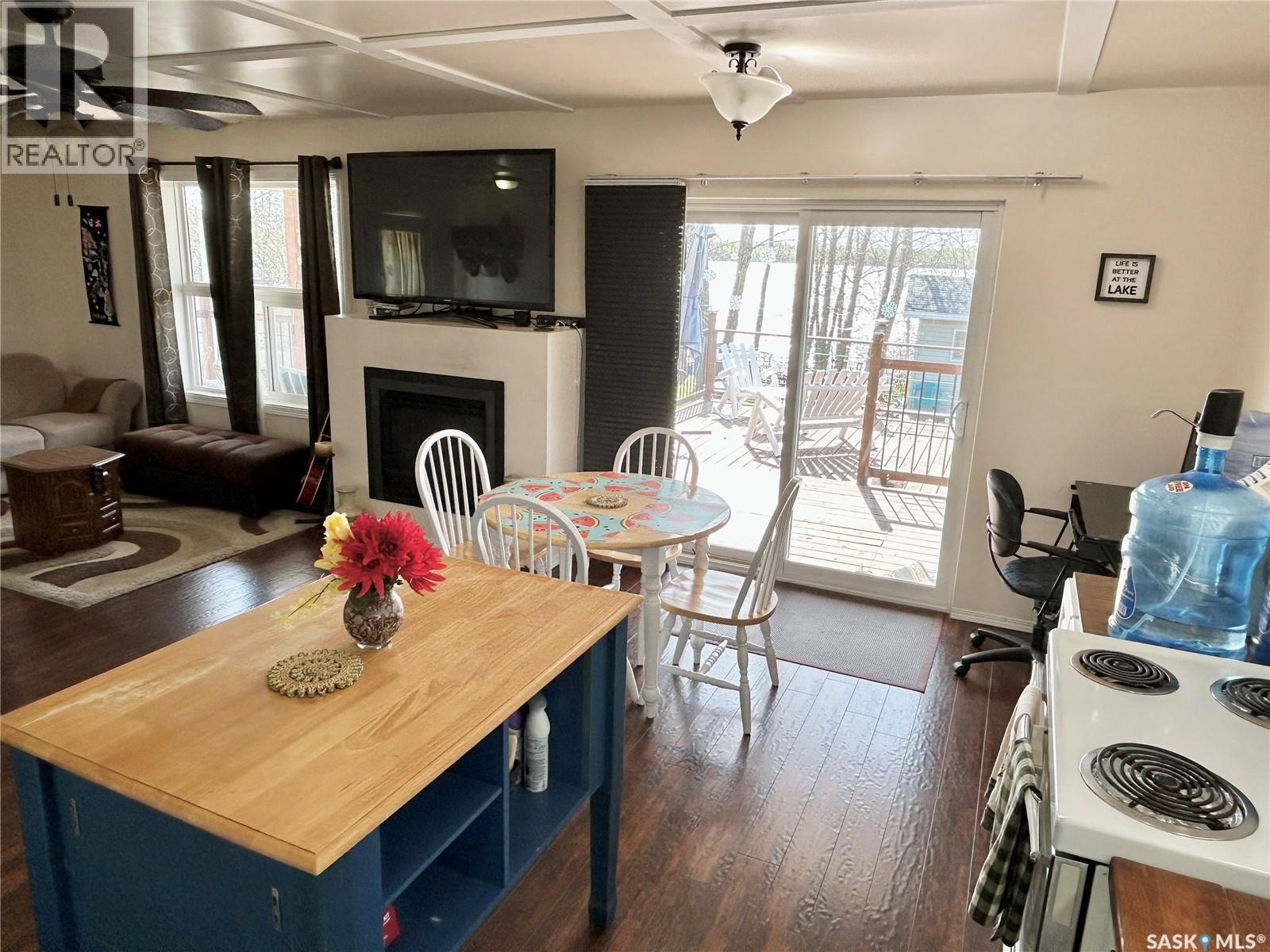 2 Willow Road, Dixon Lake, SK