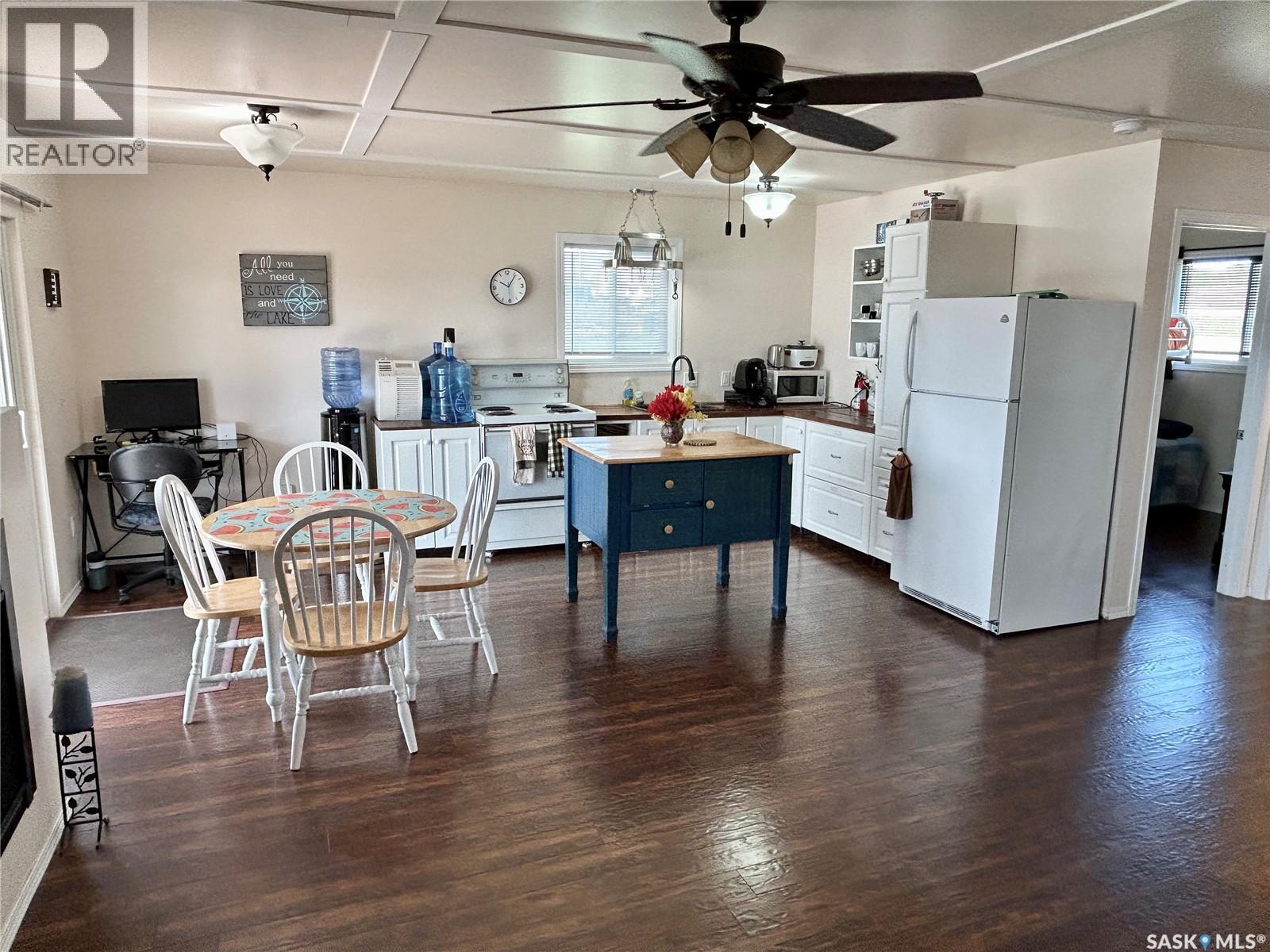 2 Willow Road, Dixon Lake, SK