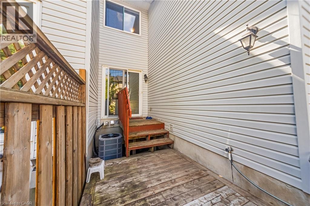 82 Milner Downs Crescent, Ottawa, ON