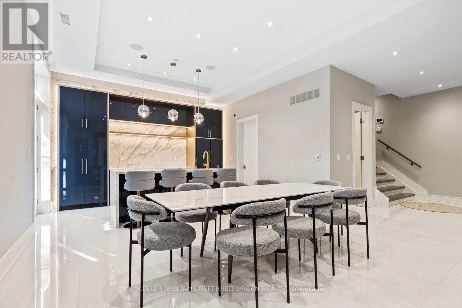 90 Glen Rush Boulevard, Toronto, ON