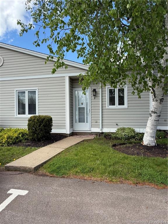 5-84 Seaman St, Moncton, NB