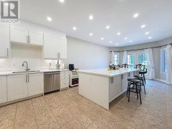 Main kitchen - 