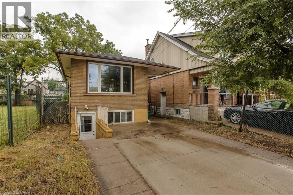 307 Dunsmure Road, Hamilton, ON