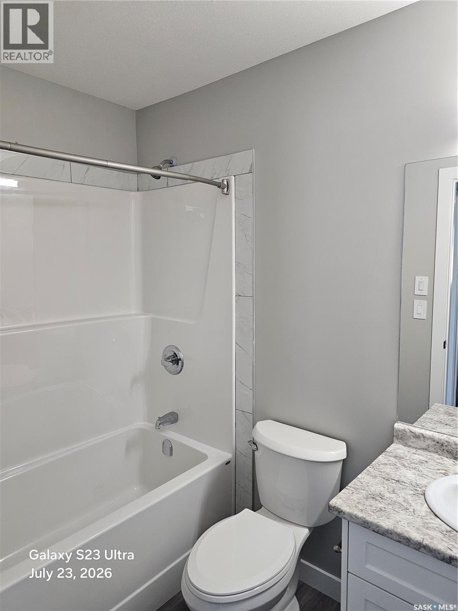 246 Sutter Place, Saskatoon, SK