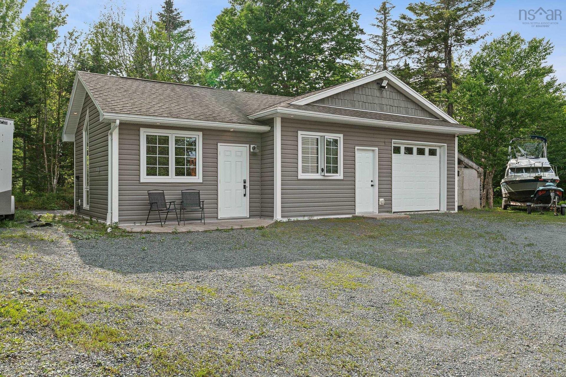 74 Lorenzos Way, Sutherland Lake, NS