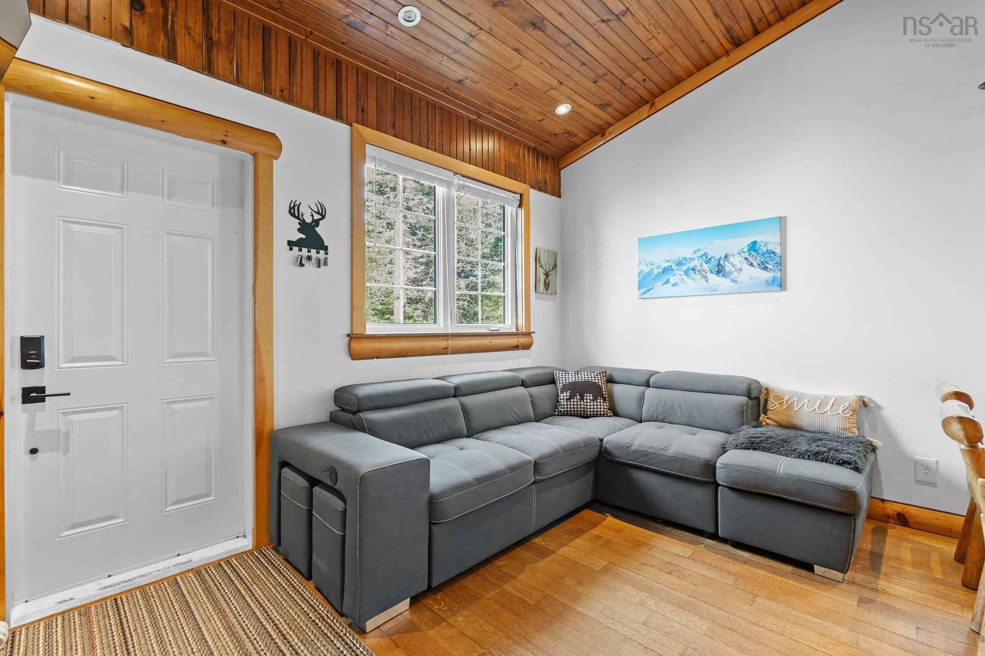 74 Lorenzos Way, Sutherland Lake, NS