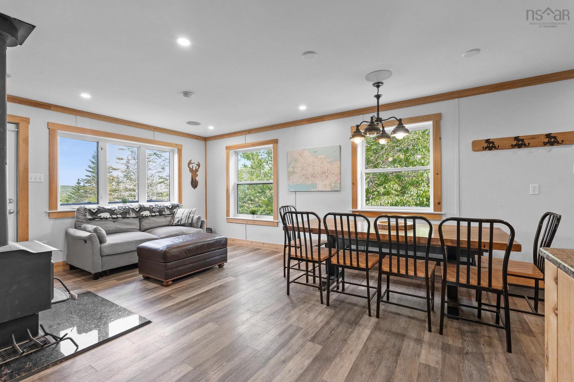 74 Lorenzos Way, Sutherland Lake, NS