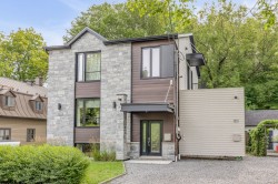 4A  - 4B Rue des Pères Québec (Beauport), QC G1E 4M9