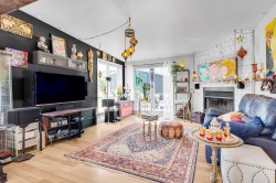Salon - 