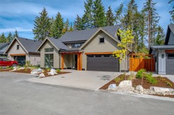 519 Hole-in-One Dr Qualicum Beach, BC V9K 1B0