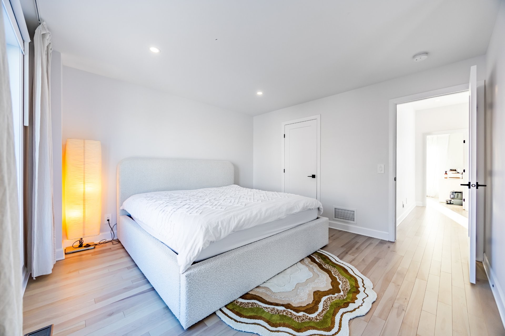 Master Bedroom - 111 Av. Des Chênes, Candiac, QC