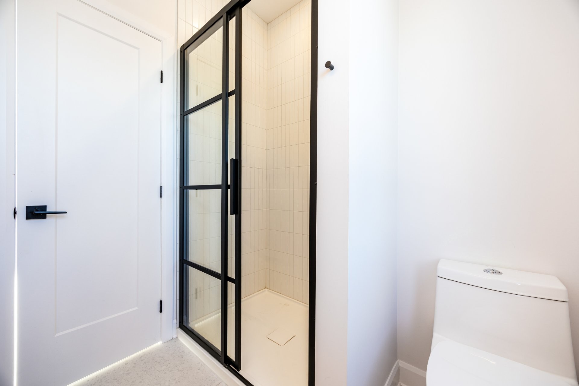 Bathroom - 111 Av. Des Chênes, Candiac, QC