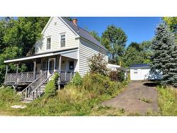 21 Clifford ST Mcadam, NB E6J 1J7