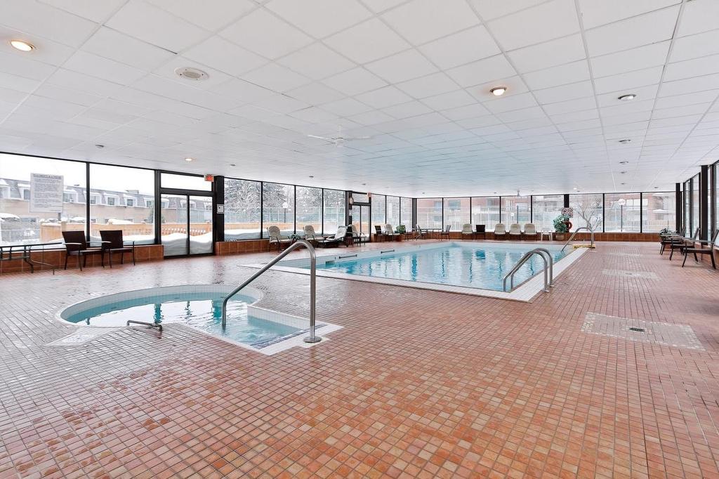 Piscine - 706-6635 Ch. Mackle, Côte-Saint-Luc, QC