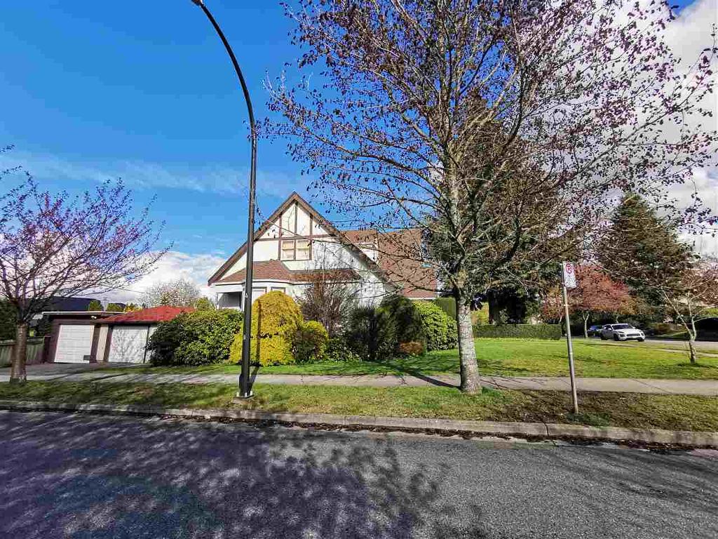 595 28Th Avenue W, Vancouver, BC