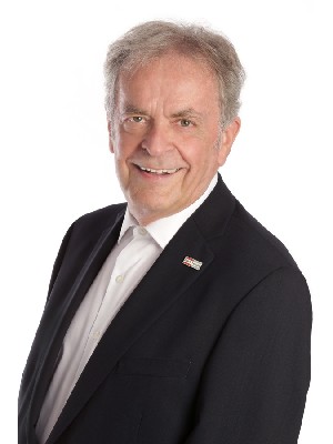 Maurice Arsenault, Residential and Commercial Real Estate Broker - Trois-Rivières, QC