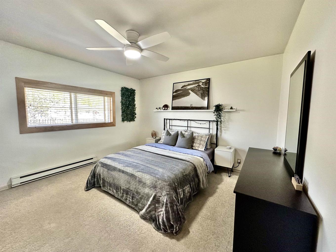 1260 3Rd Avenue, Valemount, BC