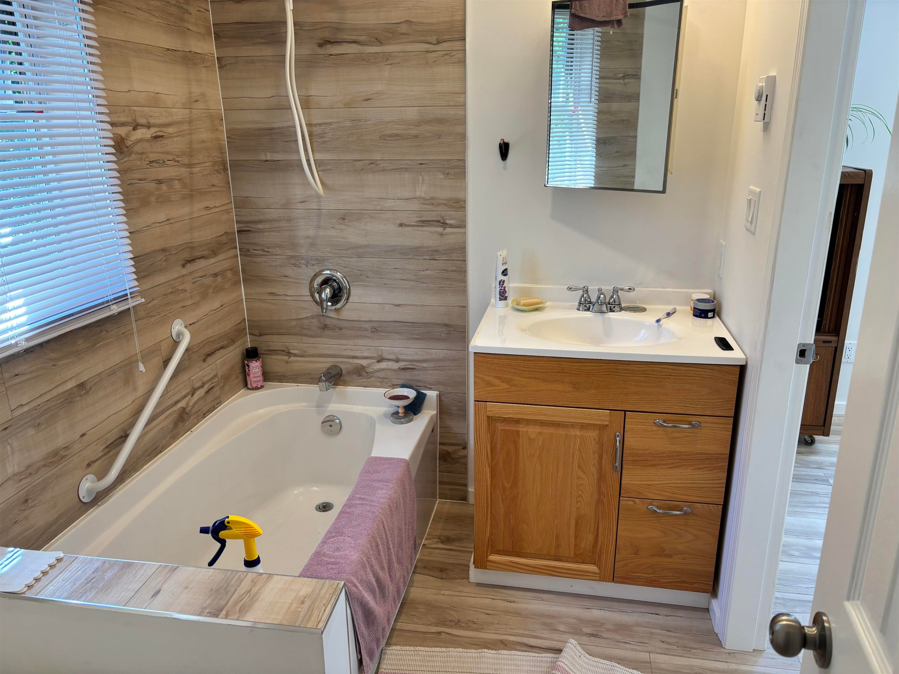 1005 Simon Bay Road, Fraser Lake, BC