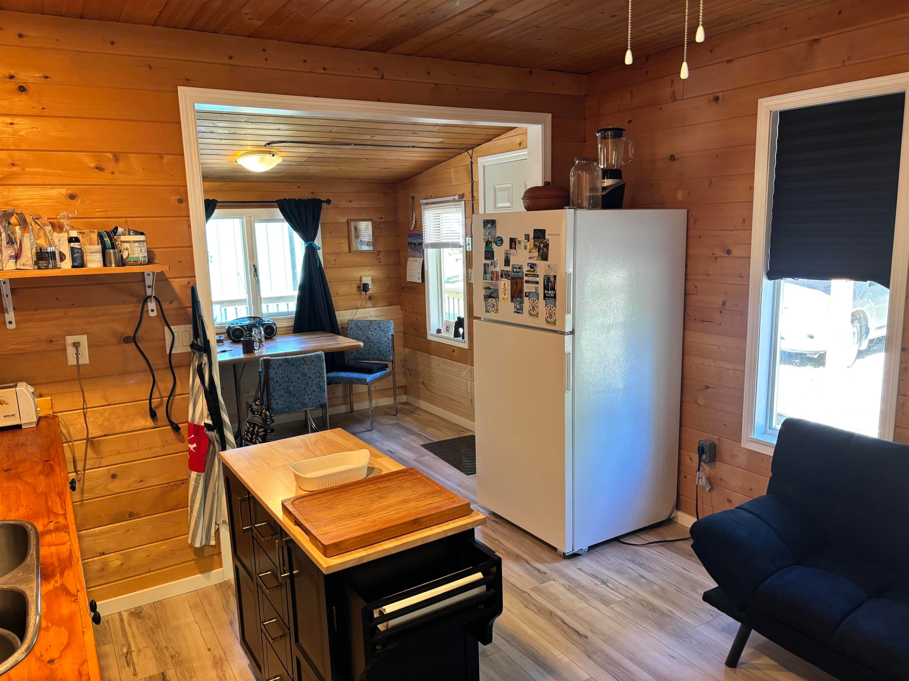 1005 Simon Bay Road, Fraser Lake, BC