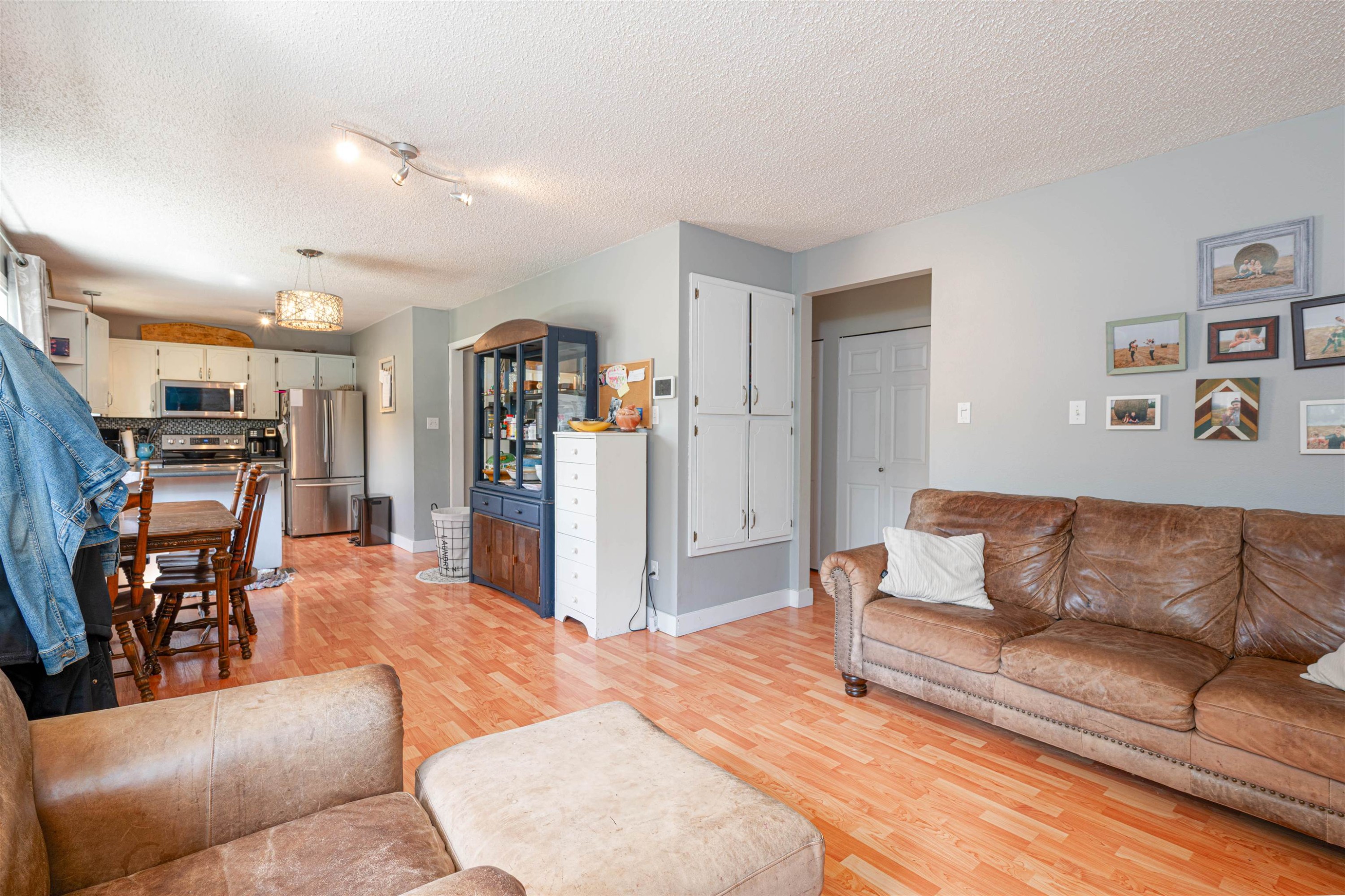 1900 Bittner Road W, North Blackburn, BC