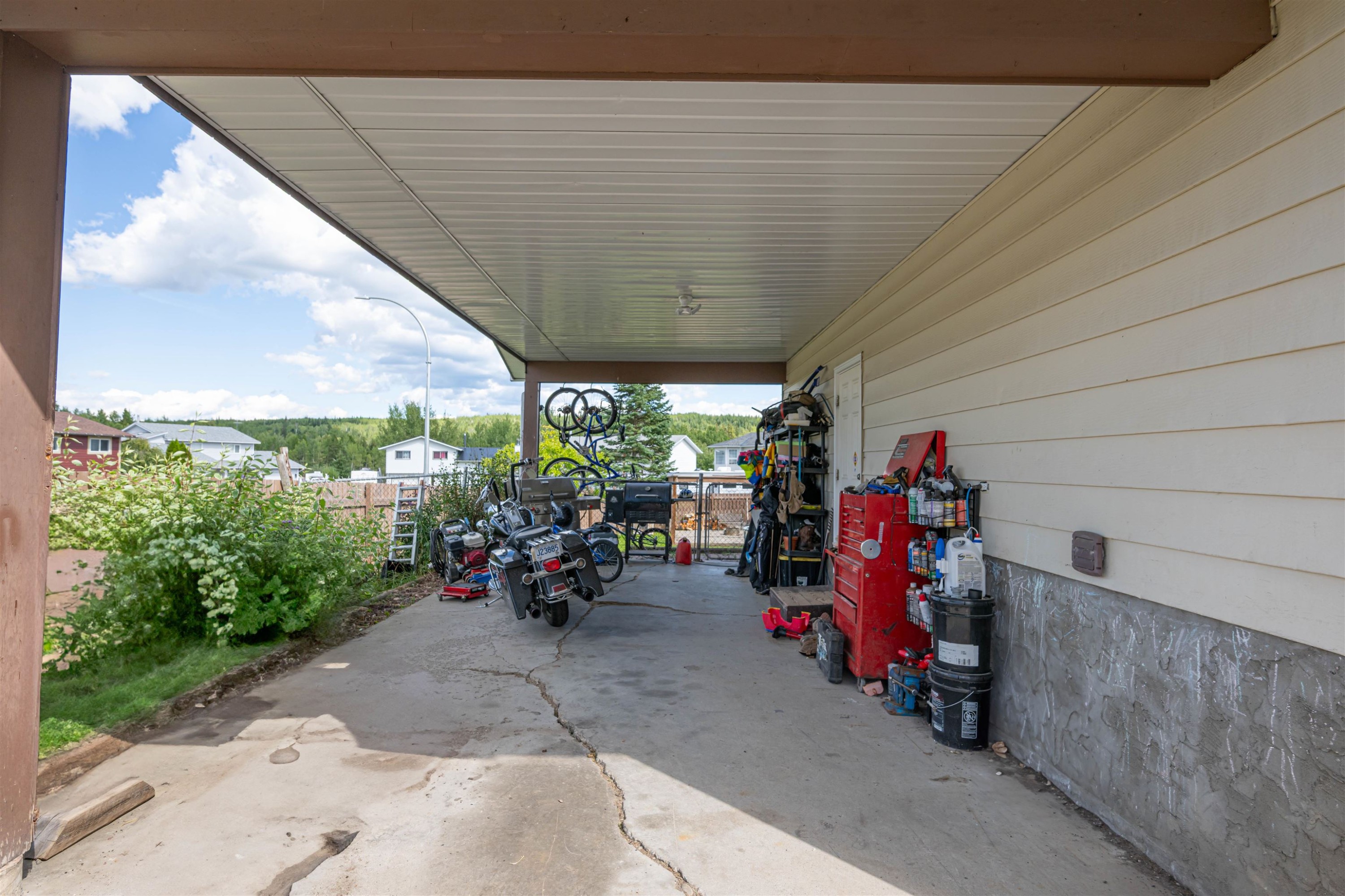 1900 Bittner Road W, North Blackburn, BC