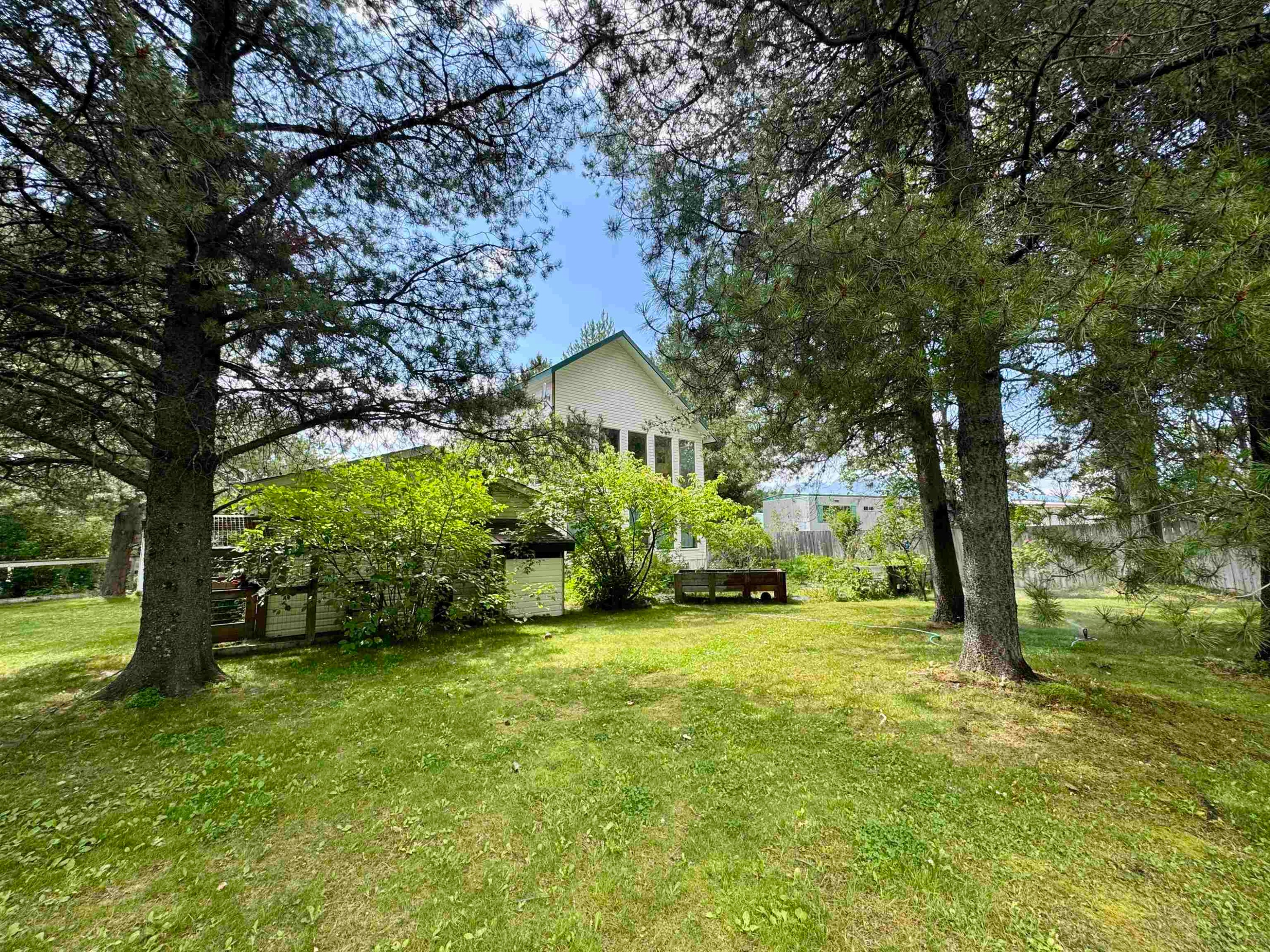 830 Beaven Crescent, Valemount, BC