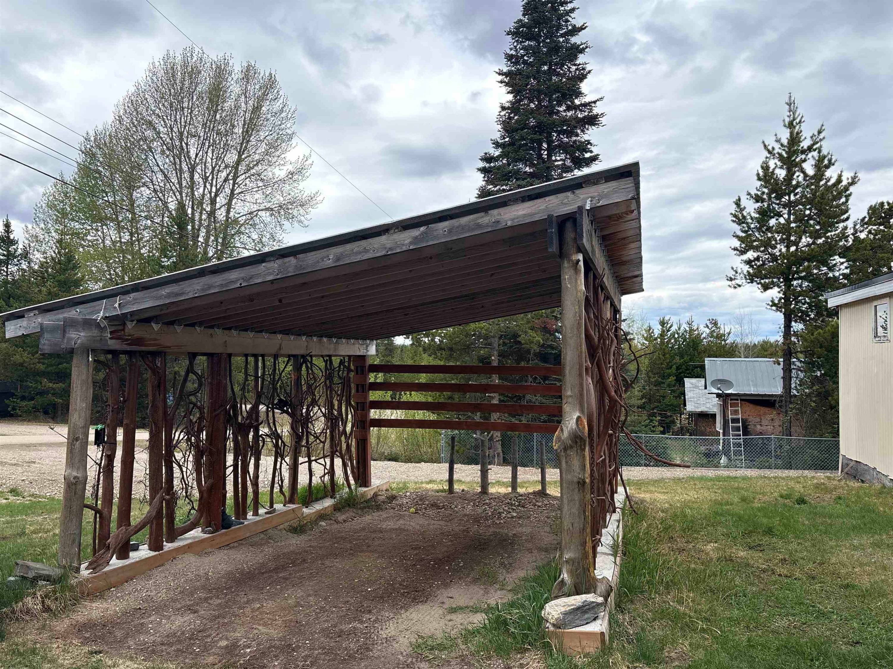 620 Kodiak Street, Bear Lake, BC