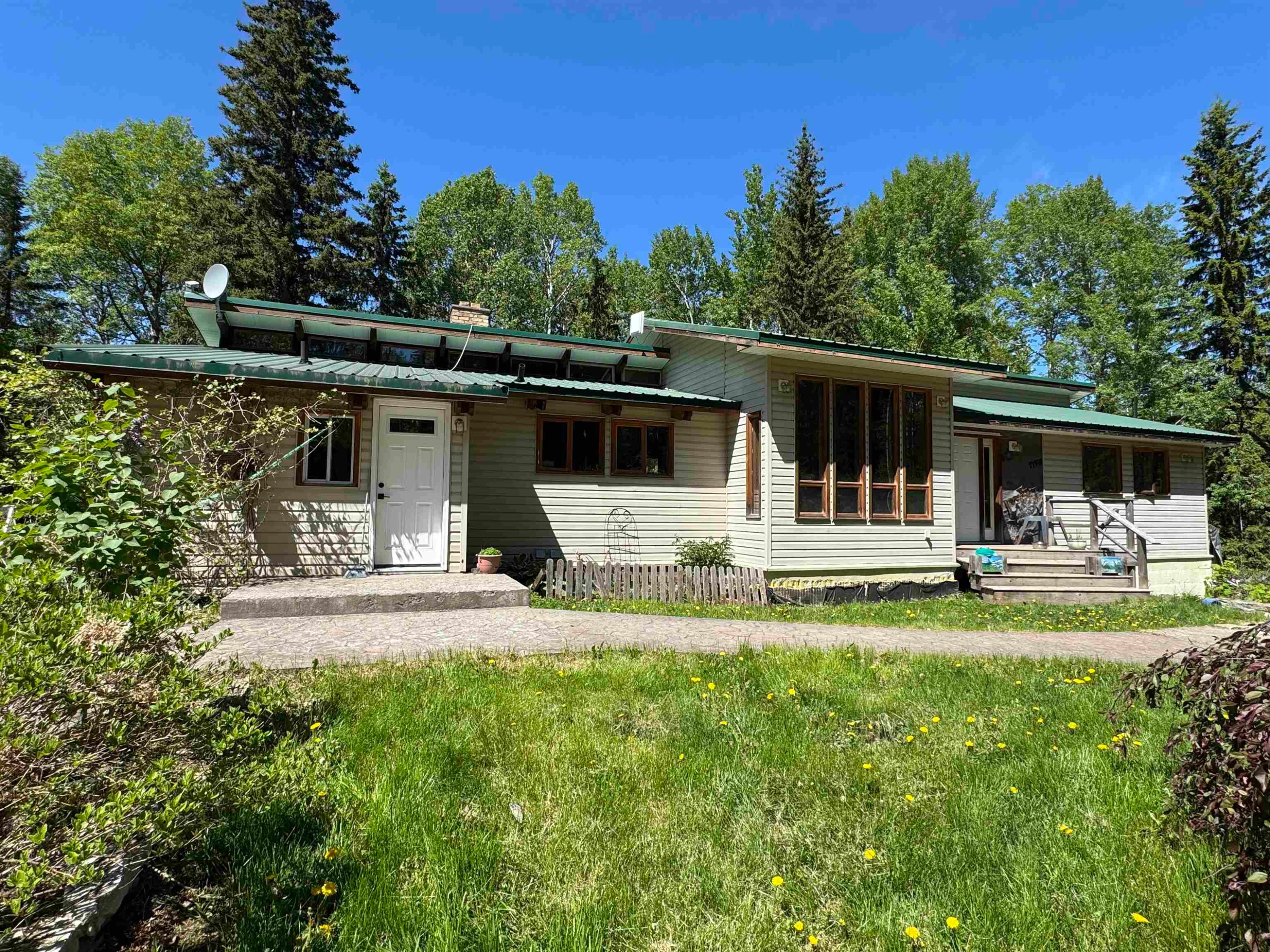 3177 Westlund Road W, Mcbride, BC